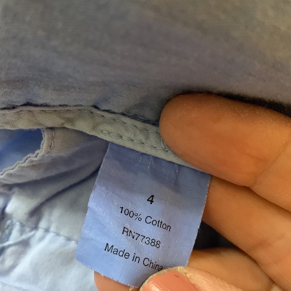 Two Size 4 Shorts, J Crew and Gap - Picture 4 of 12